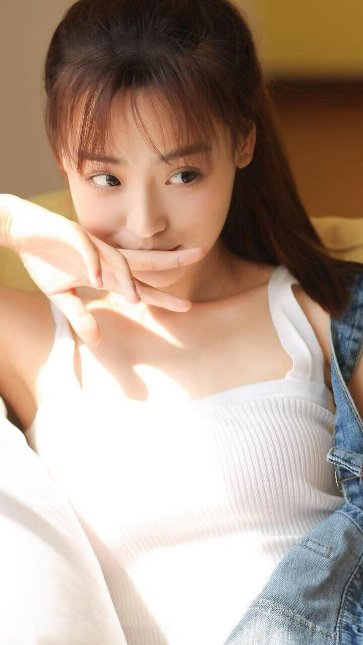 76人社交账号推送球员训练花絮点赞过万，76人球队球员名单