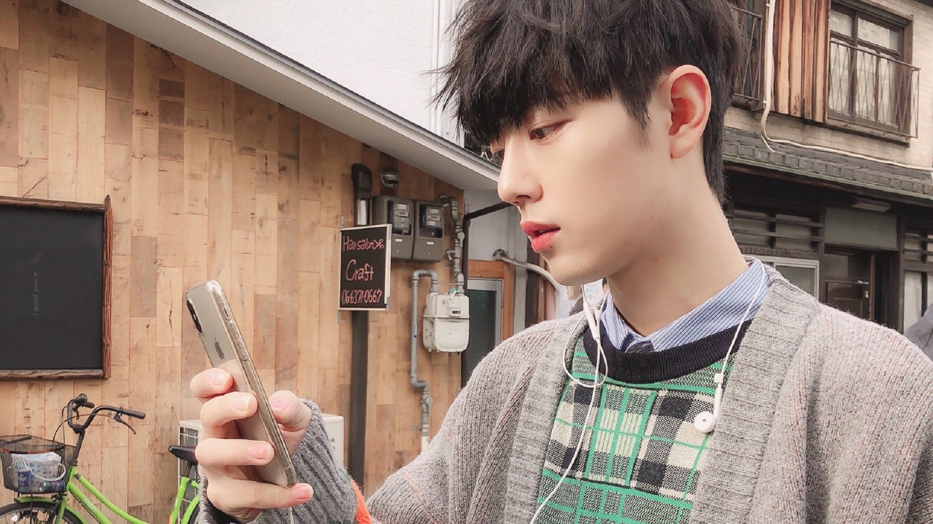 国足集训名单再度调整多位新人获得表现机会，国足集训大名单