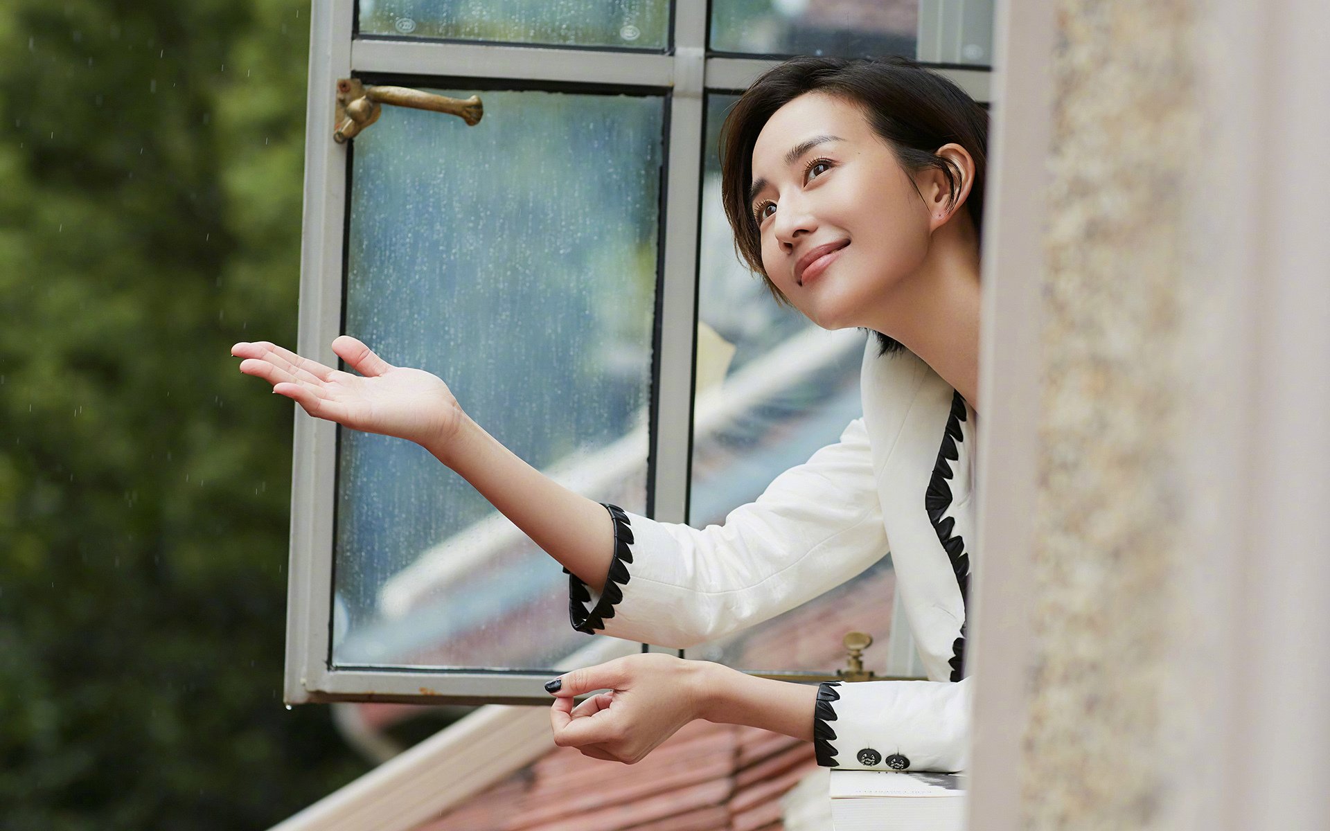 开云官方-米切尔带队逆转爵士教练战术奏效，爵士米切尔打什么位置